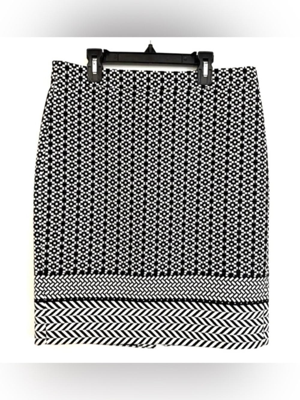 J. Crew Black and White Geometric Pattern Midi Skirt Size 4
